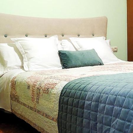 Vivienda Turistica El Ciclamen Apartment โมรา เด รูเบียรอส ภายนอก รูปภาพ