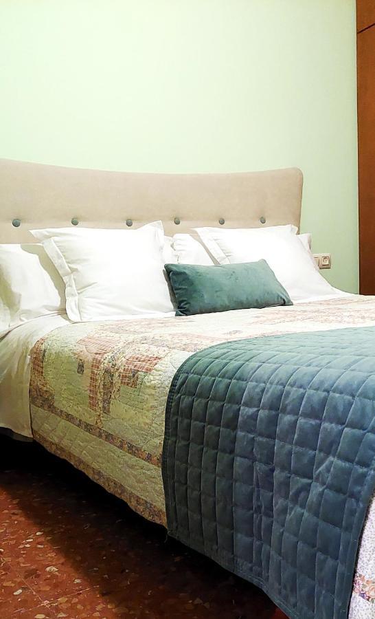 Vivienda Turistica El Ciclamen Apartment โมรา เด รูเบียรอส ภายนอก รูปภาพ